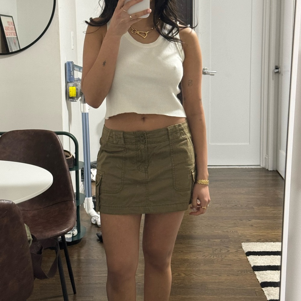 COPY - Low rise cargo mini skirt